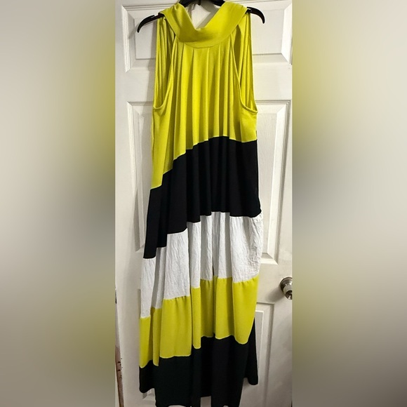 Multi Color Maxi Dress - Picture 2 of 2